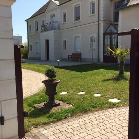La Villa Bolero Saint Cyr sur Loire Bagian luar foto