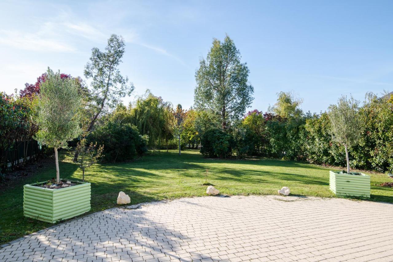 La Villa Bolero Saint Cyr sur Loire Bagian luar foto
