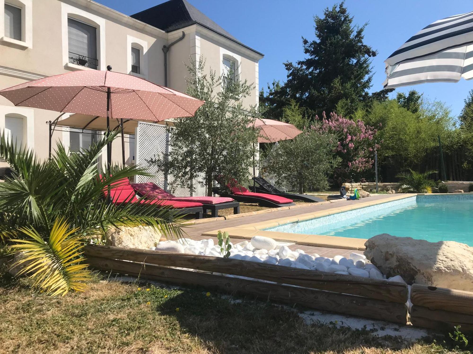 La Villa Bolero Saint Cyr sur Loire Bagian luar foto